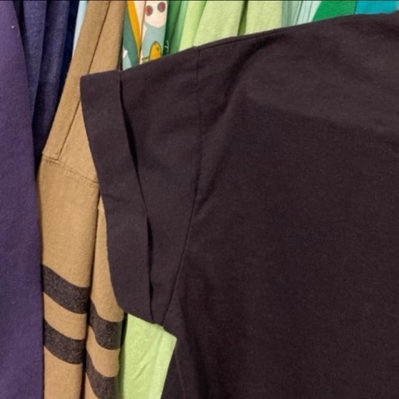 Disney parks marvel reversible sequin avengers hidden faces 10 year t-shirt - Picture 8 of 8